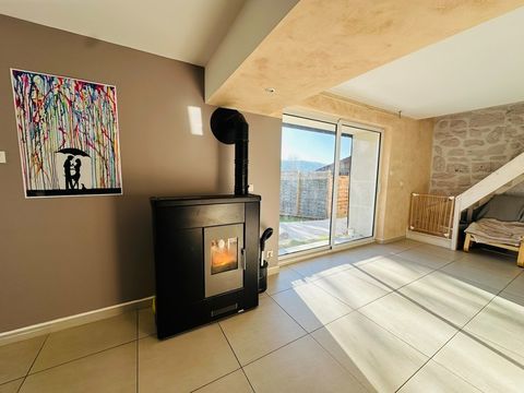   Maison � vendre 5 pi�ces VIRY (39) JARDIN + VUE Maison - 5 pi�ce(s) - 130 m�