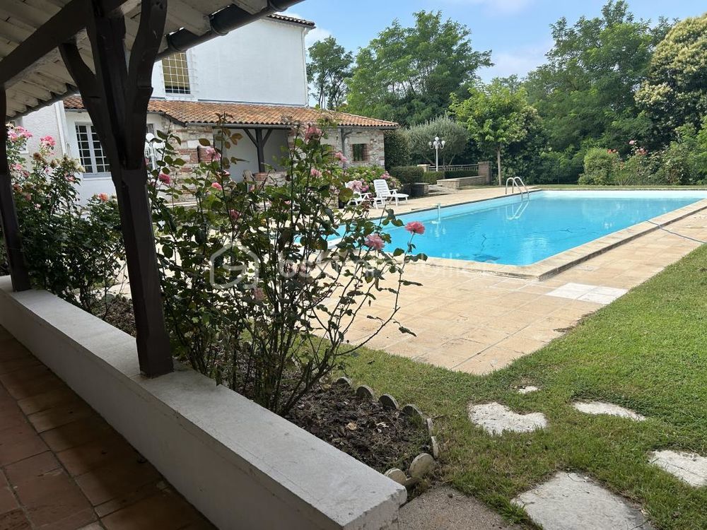 � vendre  Propri�t�/ch�teau Villeneuve-sur-Lot (47300)