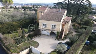  Propri�t�/ch�teau � vendre 8 pi�ces 255 m�