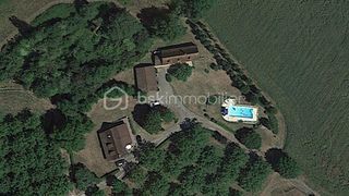  Maison � vendre 10 pi�ces 240 m�