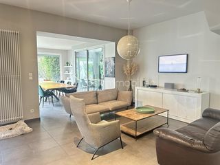  Maison � vendre 7 pi�ces 290 m�