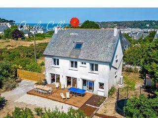  Villa � vendre 9 pi�ces 240 m�