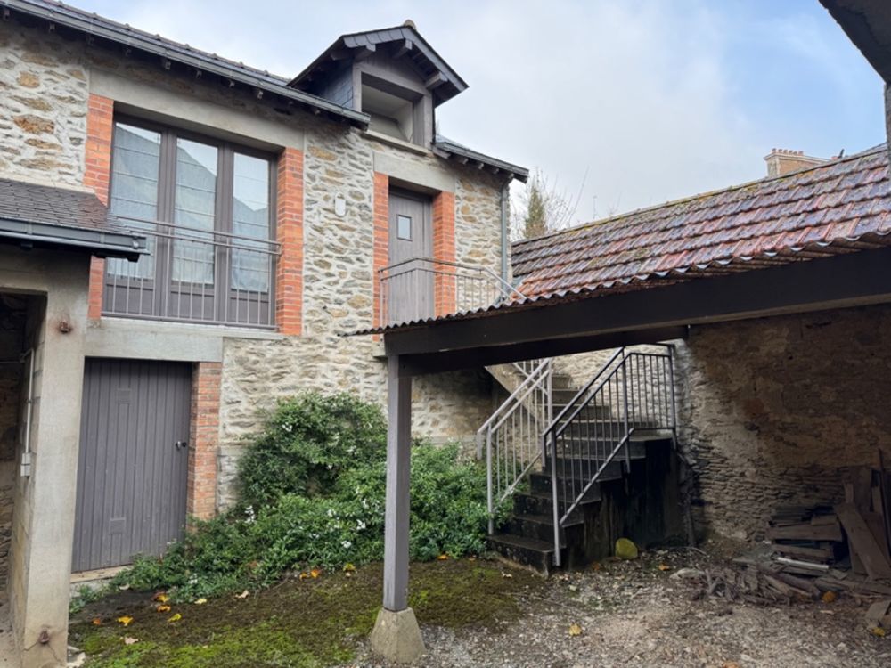 � vendre  Maison Laval (53000)