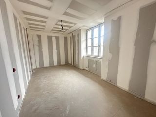  Appartement � louer 4 pi�ces 84 m�