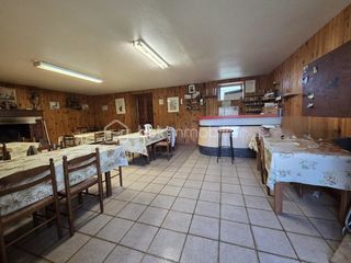  Propri�t�/ch�teau � vendre 3 pi�ces 130 m�