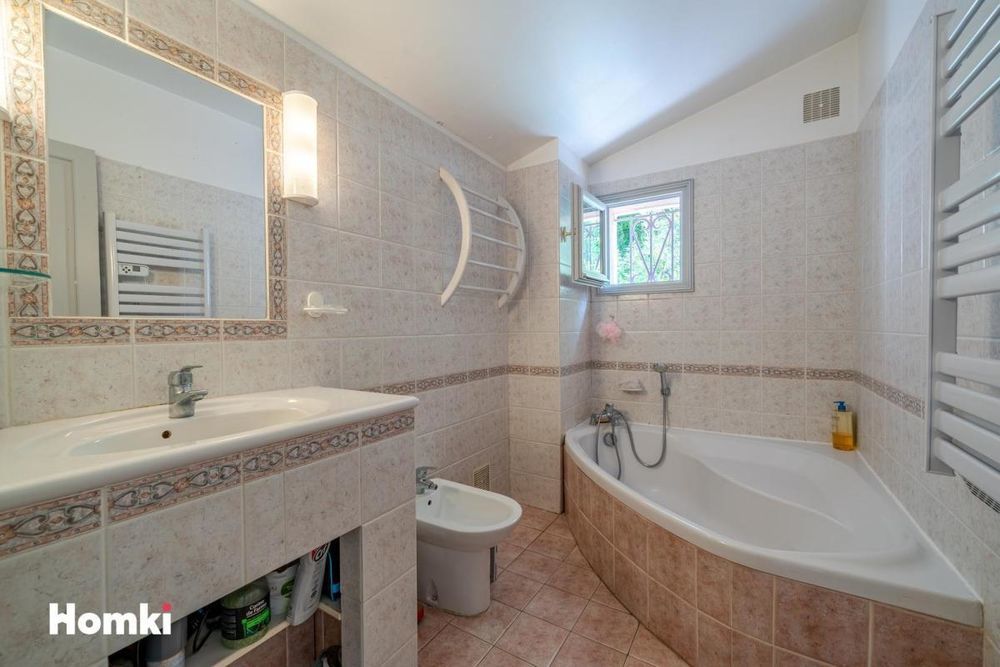 � vendre  Maison Saint-Paul-de-Vence (06570)