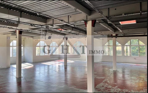 À LOUER ENTREPÔT BUREAUX 854 M² AUBERVILLIERS 10311 93300 Aubervilliers