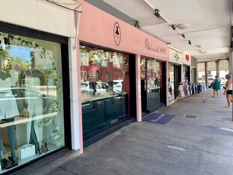 Bien Commercial &Agrave; Vendre 53000 97434 Saint gilles les bains