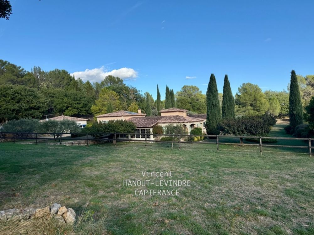 � vendre  Maison Salernes (83690)