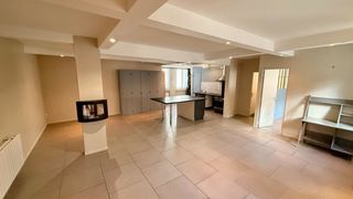  Appartement � vendre 3 pi�ces 83 m�