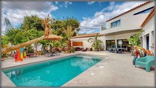  Villa � vendre 5 pi�ces 254 m�