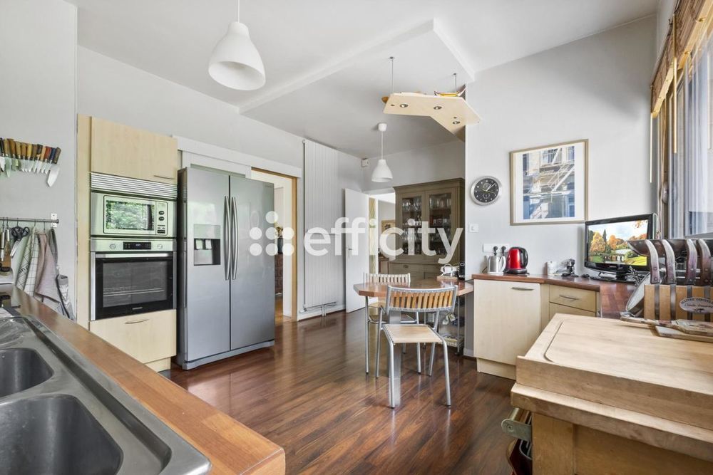 � vendre  Villa La Celle-Saint-Cloud (78170)