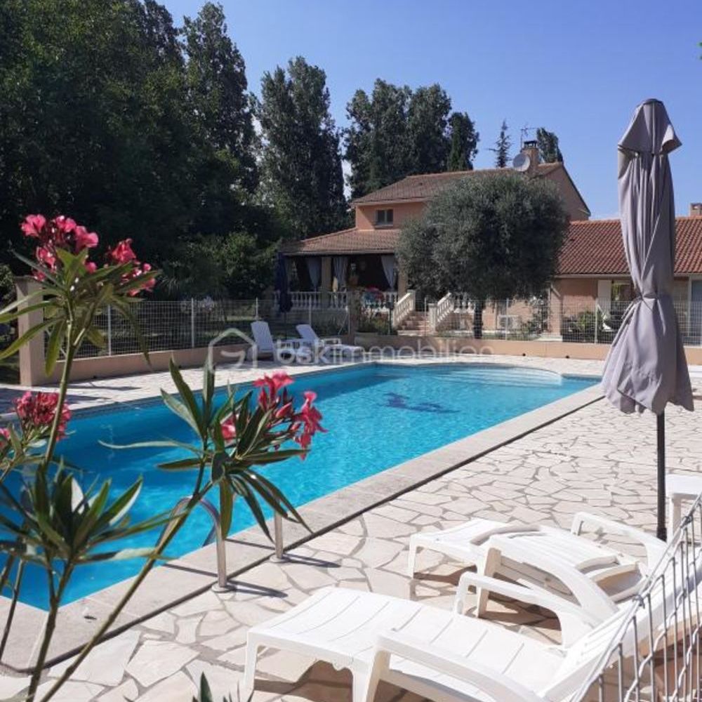 � vendre  Villa Saint-Quentin-la-Poterie (30700)