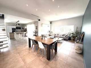  Maison � vendre 5 pi�ces 150 m�