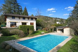  Maison � vendre 8 pi�ces 176 m�