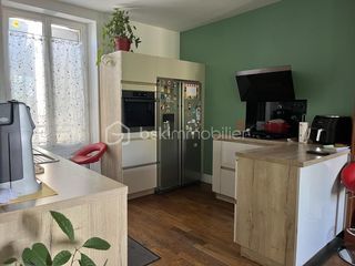  Maison � vendre 9 pi�ces 266 m�