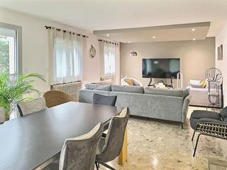  Appartement � vendre 10 pi�ces 193 m�