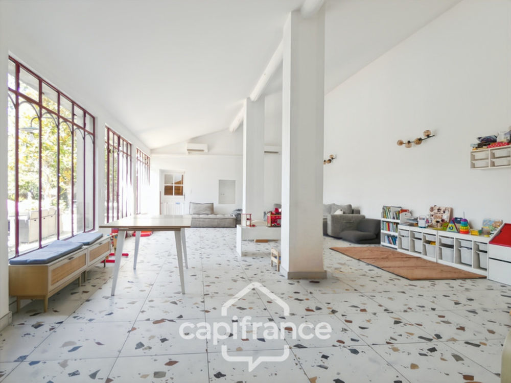 � vendre  Propri�t�/ch�teau Saint-Geni�s-de-Comolas (30150)