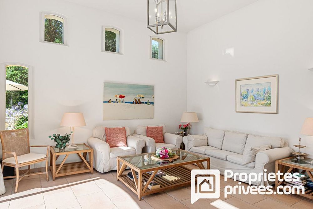 � vendre  Villa Peymeinade (06530)