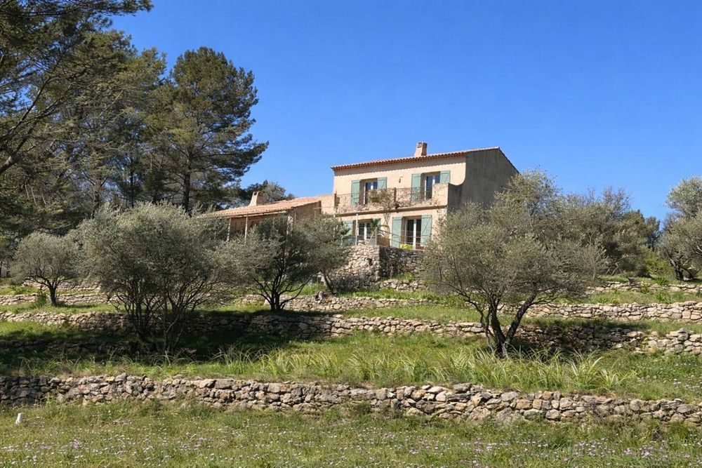 � vendre  Villa Cuers (83390)