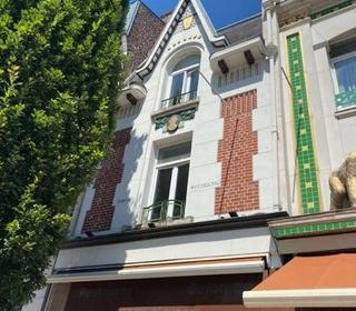  Immeuble � vendre 15 + pi�ces 1026 m�