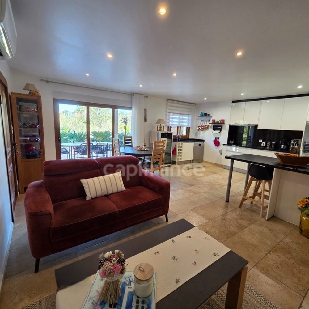 � vendre  Villa Bastelicaccia (20129)