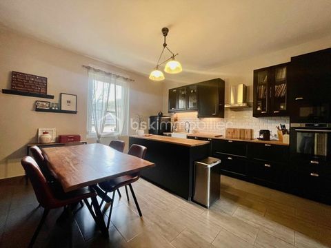   Maison familiale r�nov�e avec charme � 4 chambres � Centre de Hayange Maison - 6 pi�ce(s) - 136 m�