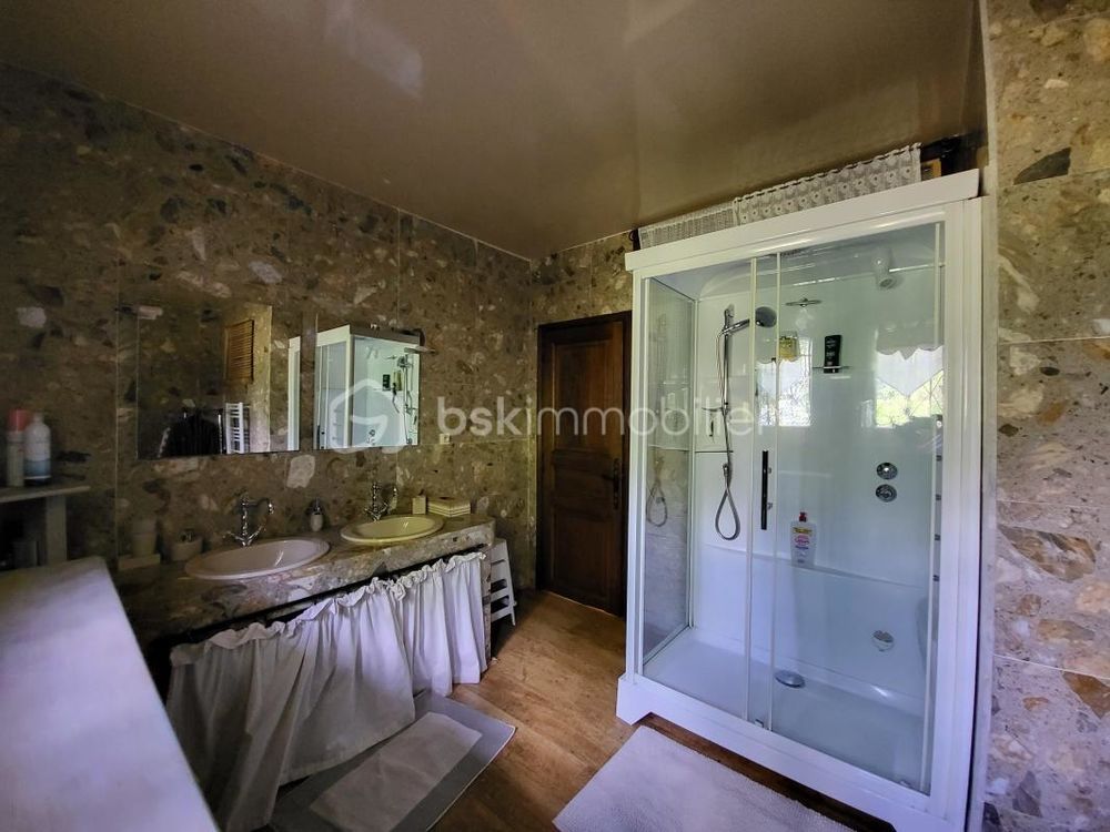 � vendre  Propri�t�/ch�teau Bouzy-la-For�t (45460)