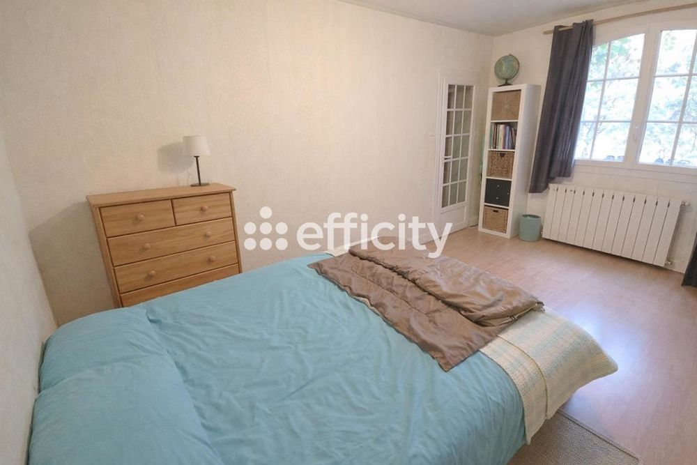 � vendre  Villa Rousset (13790)