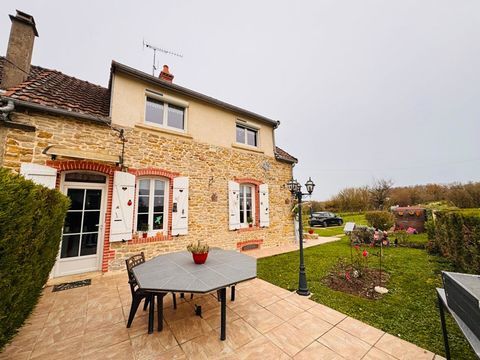   Maison ancienne r�nov�e � MONTAPAS Maison - 5 pi�ce(s) - 113 m�