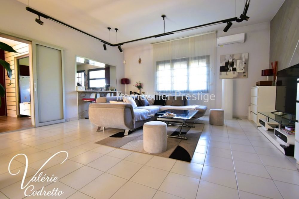 � vendre  Villa La Moutonne (83260)