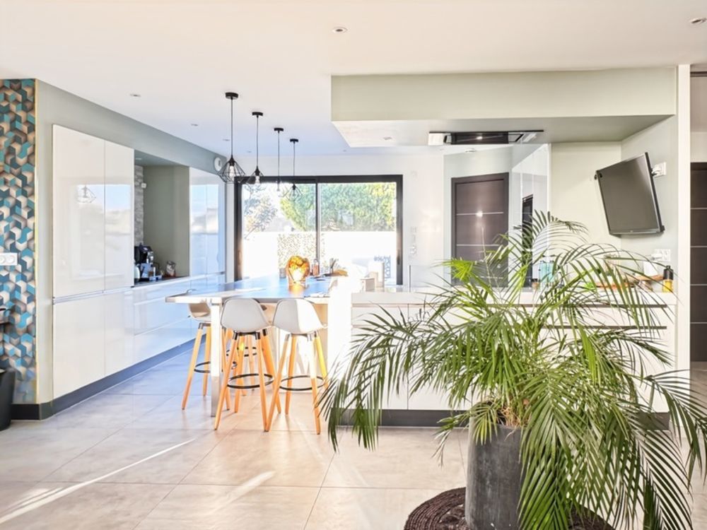 � vendre  Maison Les Ponts-de-C� (49130)