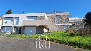  Villa � vendre 10 pi�ces 300 m�