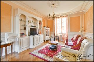  Maison � vendre 10 pi�ces 246 m�