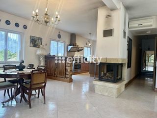  Maison � vendre 8 pi�ces 211 m�