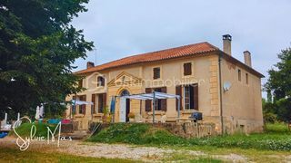  Propri�t�/ch�teau � vendre 8 pi�ces 264 m�