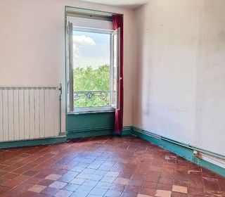  Immeuble � vendre 11 pi�ces 320 m�