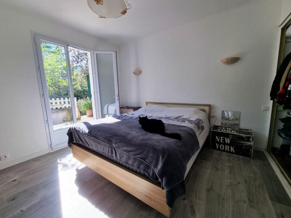 � vendre  Maison Mimet (13105)