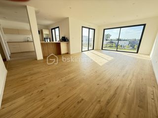  Maison 6 pi�ces 135 m� Montreuil le gast