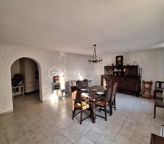  Maison � vendre 7 pi�ces 211 m�
