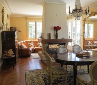  Maison � vendre 8 pi�ces 180 m�