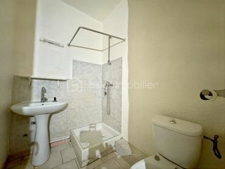  Immeuble � vendre 7 pi�ces 162 m�