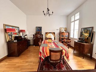  Propri�t�/ch�teau � vendre 8 pi�ces 220 m�