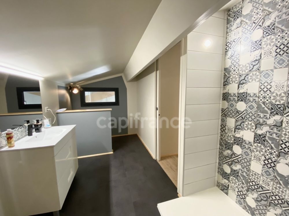 � vendre  Maison Uz�s (30700)