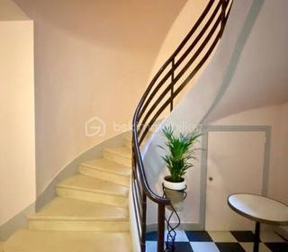  Immeuble � vendre 6 pi�ces 260 m�