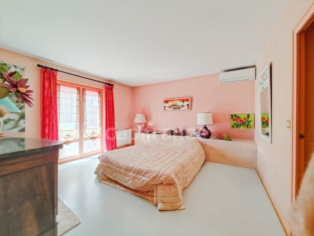 � vendre  Maison Givry (71640)