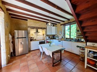  Propri�t�/ch�teau � vendre 10 pi�ces 283 m�