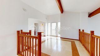  Villa � vendre 6 pi�ces 230 m�