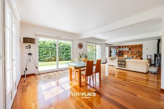  Maison � vendre 8 pi�ces 205 m�