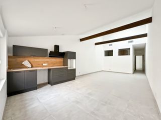  Immeuble � vendre 10 pi�ces 264 m�